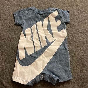 Baby clothes